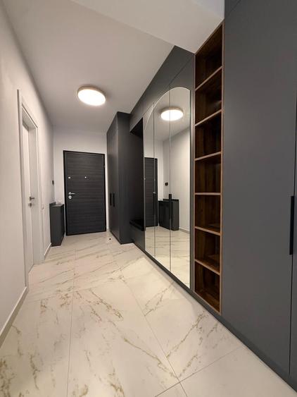 Apartament cu 3 camere semidecomandat, mobilat în Brâncoveanu