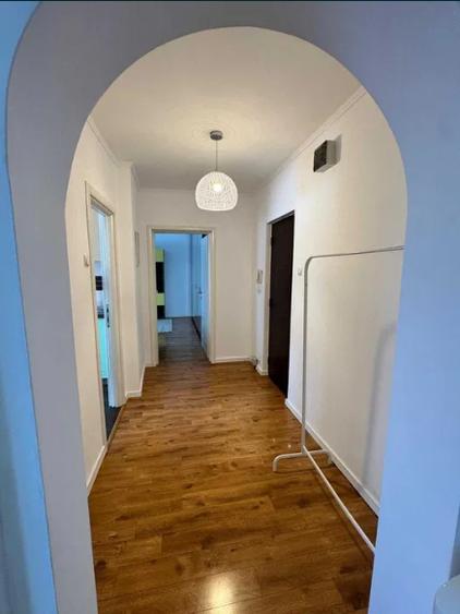Apartament cu 2 camere decomandat în Nerva Traian
