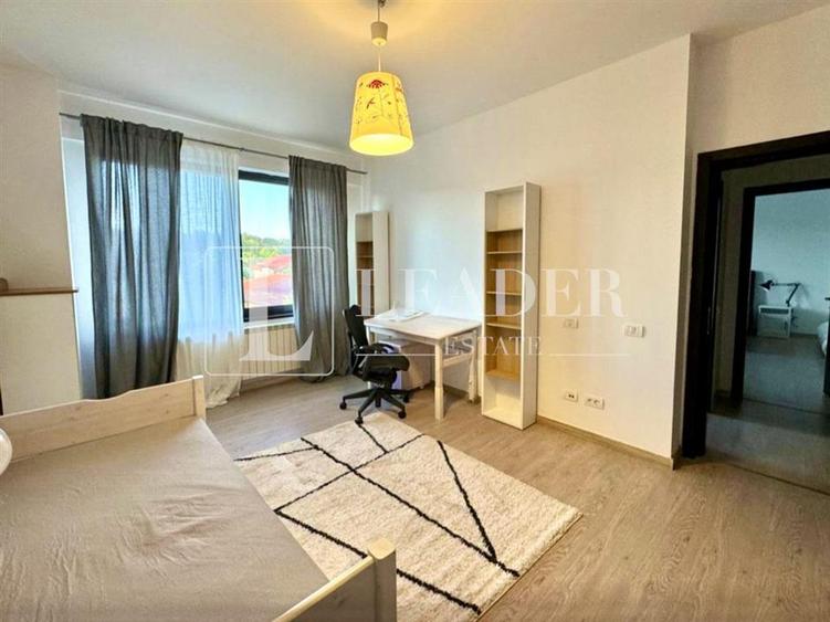 Apartament cu 3 camere decomandat în Exterior Nord