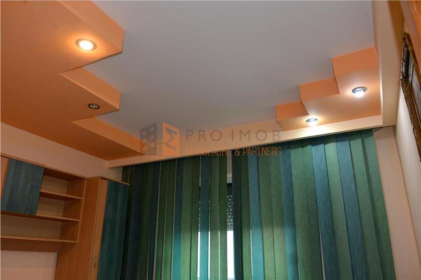 Apartament cu 3 camere decomandat, mobilat în 1 Decembrie