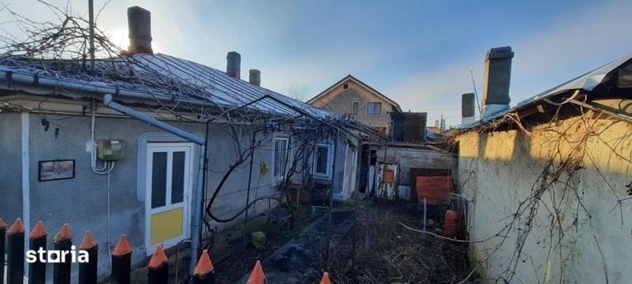 Casă cu 2 camere cu Teren 49 Mp în Central
