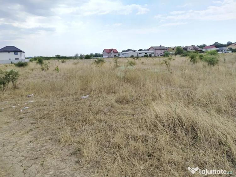 Teren de 500 mp, în Popoveni