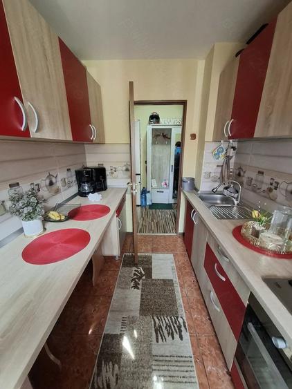 Apartament cu 2 camere semidecomandat în Govândari