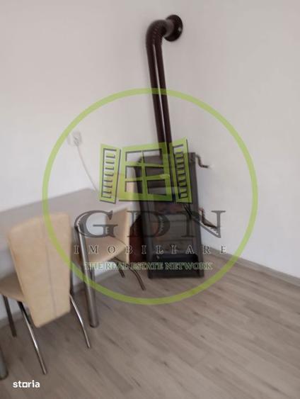 Casă cu 3 camere cu Teren 946 Mp în Central