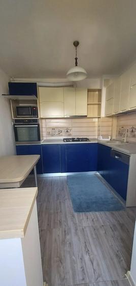 Apartament cu 3 camere decomandat în Zimbru