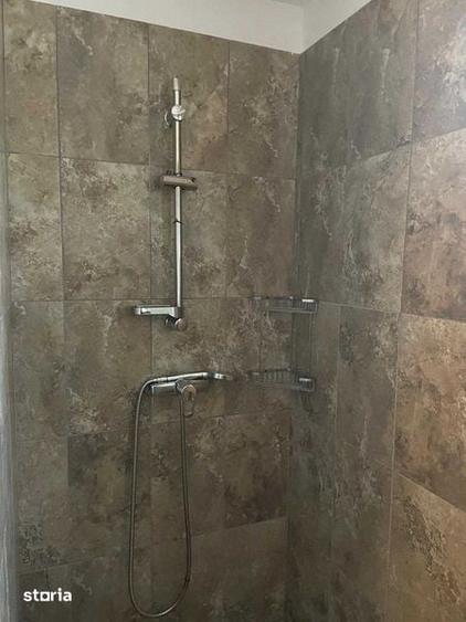 Apartament 5 camere UMF, de inchiat, 7 Noiembrie - 8