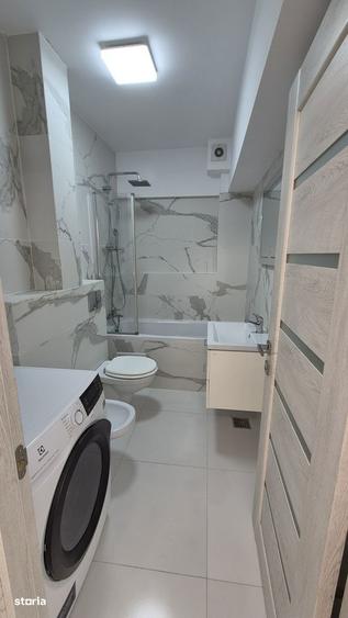 Apartament cu 2 camere decomandat, mobilat în Galata