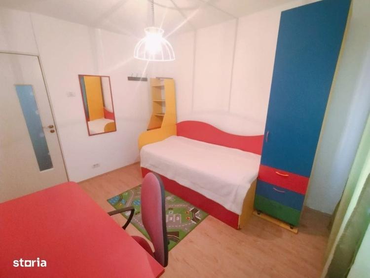 Apartament cu 3 camere decomandat în Micălaca
