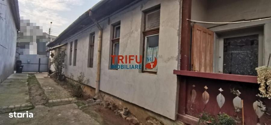 Casă cu 3 camere în Central