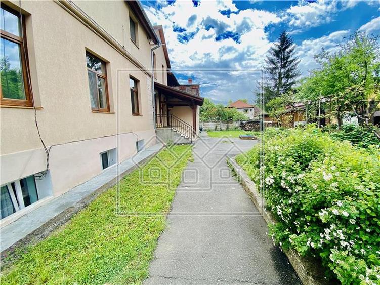 Apartament cu 3 camere circular în Sub Arini