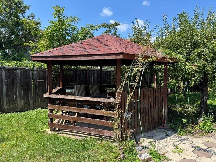 Casă individuală cu 3 camere cu Canalizare în Griviței