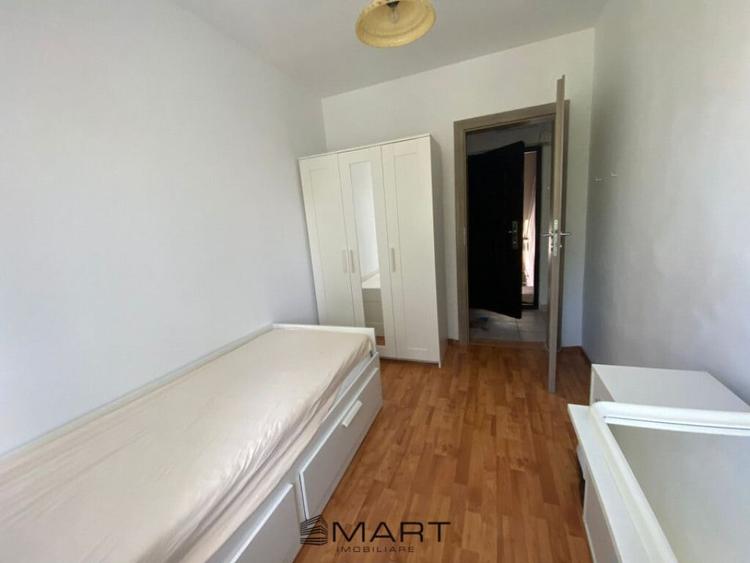 Apartament cu 3 camere nedecomandat în Mihai Viteazul