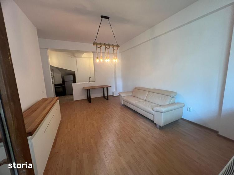 Garsonieră în Central