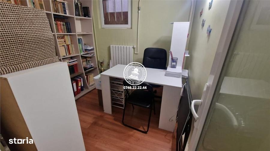 Casă cu 4 camere în Dorobanț