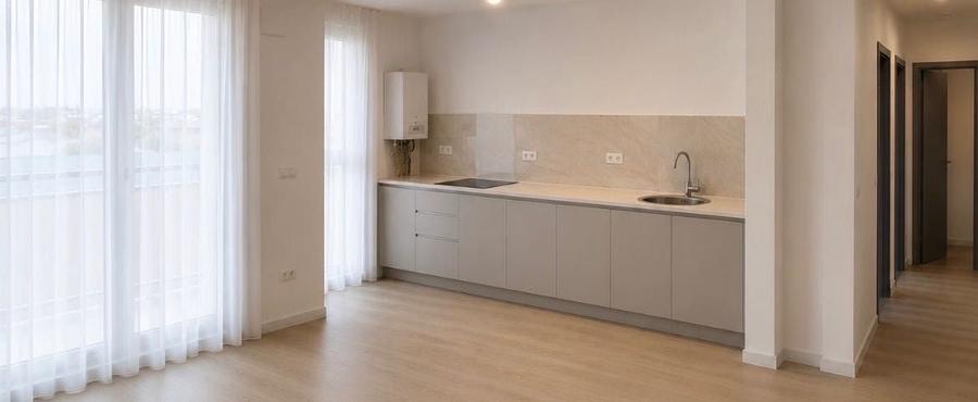 Casă cu 3 camere cu Teren 80 Mp în Alexandriei