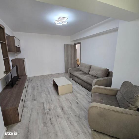 Apartament cu 2 camere decomandat în Podei