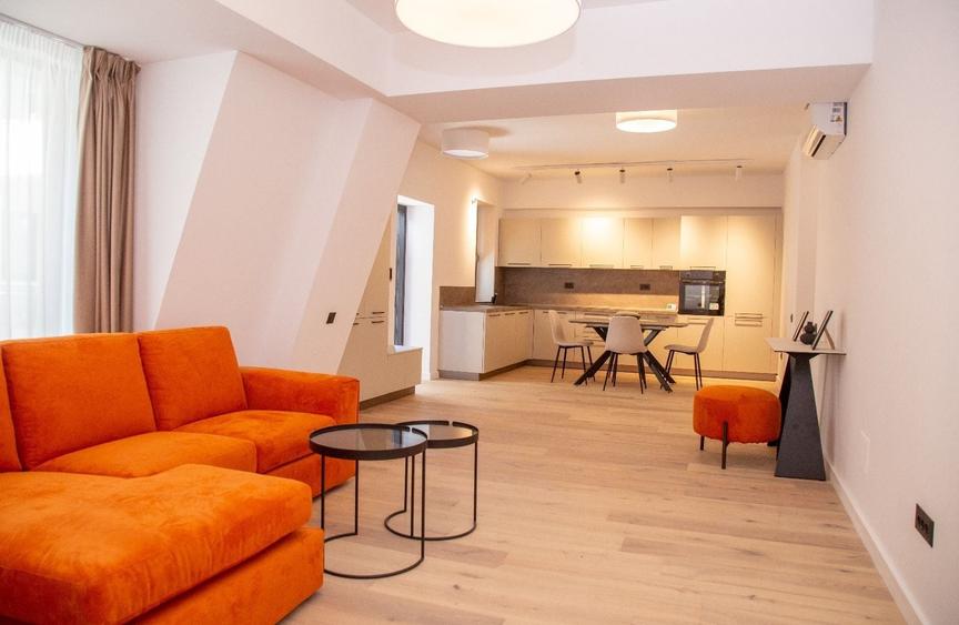 Apartament cu 3 camere, mobilat în Herăstrău