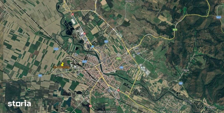 Teren de 11600 mp, în Central