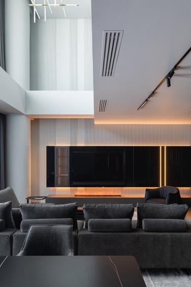 Penthouse cu 4 camere, mobilat în Floreasca