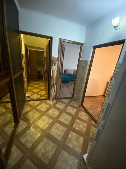 Apartament cu 2 camere decomandat în Spitalului
