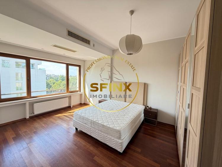 Apartament cu 3 camere semidecomandat, mobilat în Floreasca