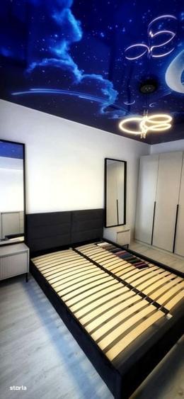 Apartament cu 2 camere decomandat în Roșu