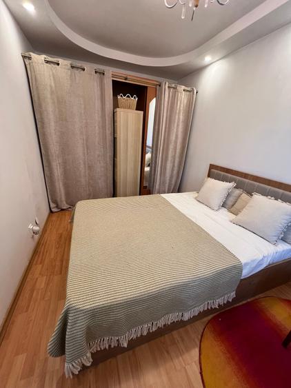 Apartament cu 2 camere semidecomandat în Ultracentral