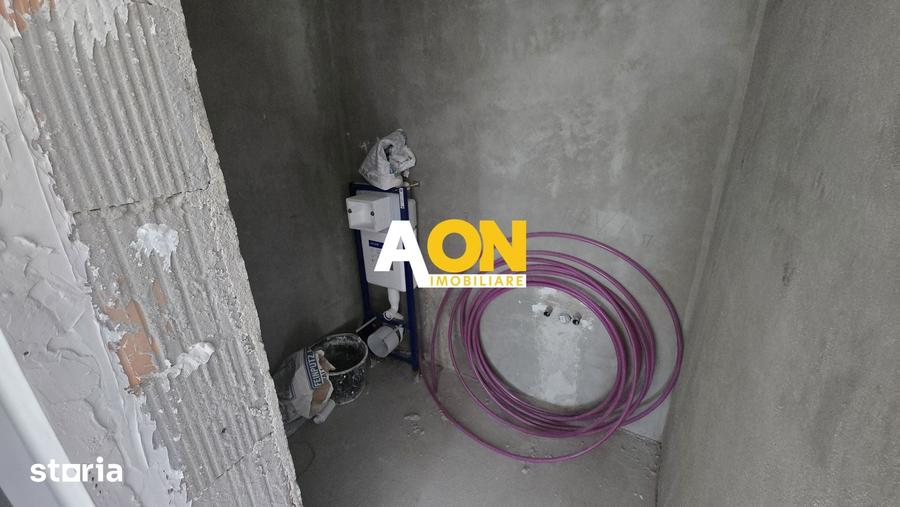 Casă cu 4 camere cu Teren 400 Mp în Micești