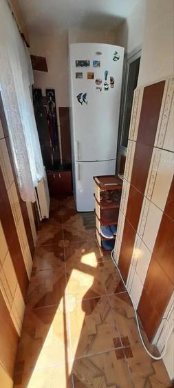 Casă cu 3 camere cu Teren 100 Mp în Central