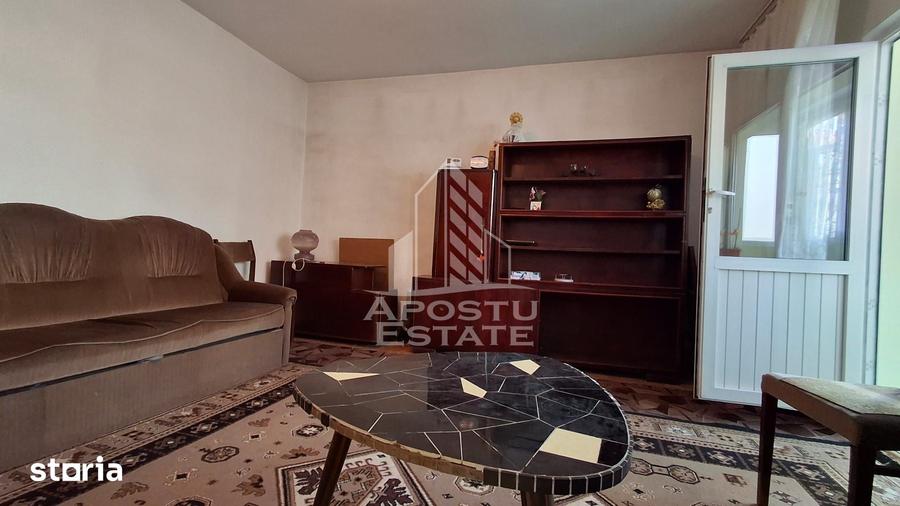 Apartament cu 3 camere în Micălaca