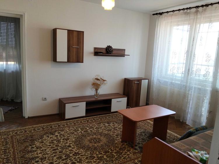 Apartament cu doua camere - 2