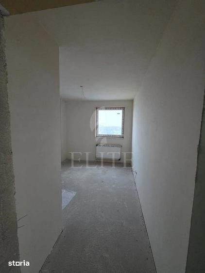 Apartament cu 3 camere decomandat în Mărăști