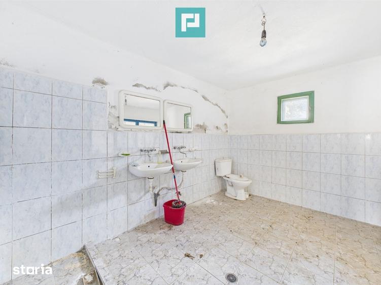 Casă cu 4 camere cu Teren 1510 Mp în Cenad