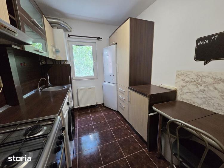 Inchiriez apartament 2 camere,etajul 2,Ared Uta - 2