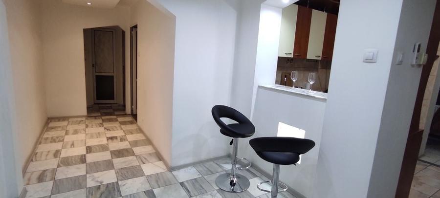 Apartament cu 3 camere decomandat în Alexandru cel Bun