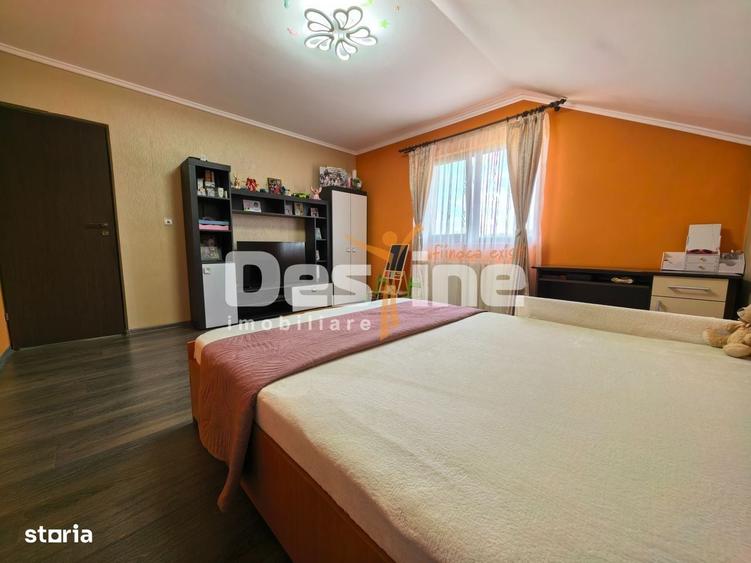 Duplex P+M cu 3 camere si curte, renovata complet - 5