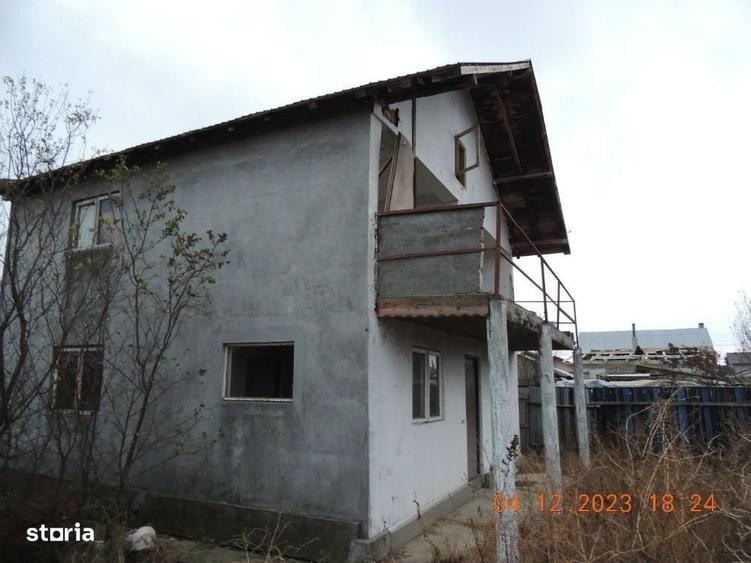 Casă cu 3 camere în Cocani