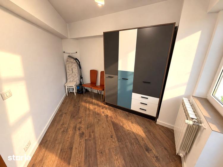 Apartament cu 4 camere în Păcurari