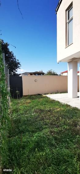 Casă cu 4 camere cu Teren 246 Mp în Tomis Nord
