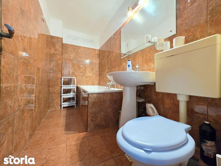 Apartament cu 3 camere decomandat în Centrul Civic