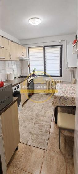 Apartament cu 2 camere decomandat, mobilat în Alexandru cel Bun
