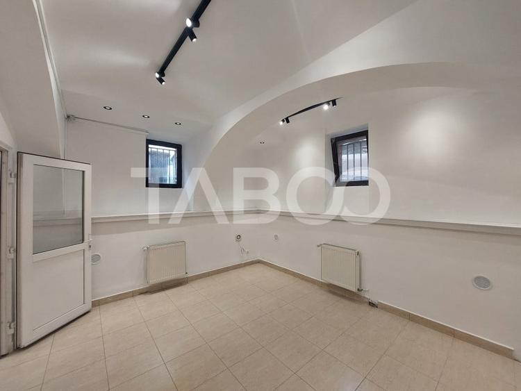 Spațiu comercial, de 94 mp, în Central