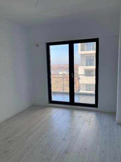 Apartament cu 3 camere decomandat în Pantelimon