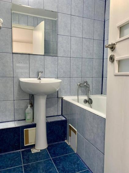 Apartament cu 2 camere decomandat, mobilat în Iancului