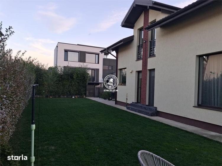 Casă cu 4 camere în Breazu