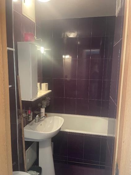 Apartament cu 2 camere semidecomandat în Lujerului