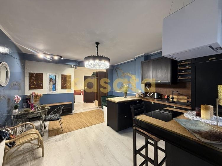Apartament cu 3 camere decomandat în Matei Voievod