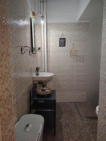 Garsonieră semidecomandată în Sala Palatului