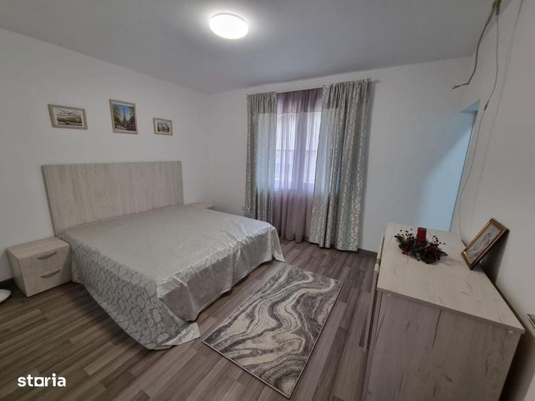 Casă cu 4 camere în Central