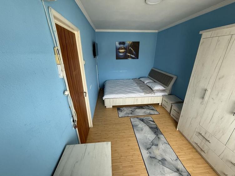 Apartament cu 2 camere semidecomandat în Trivale